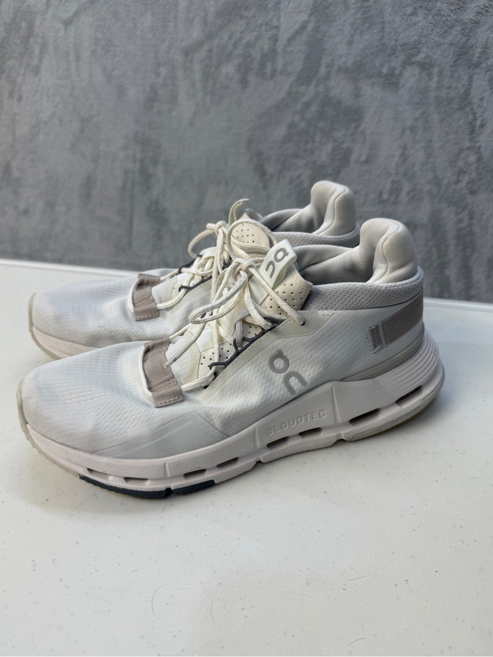 On Running Cloudnova 2 Sneakers Size 10 Great Condition